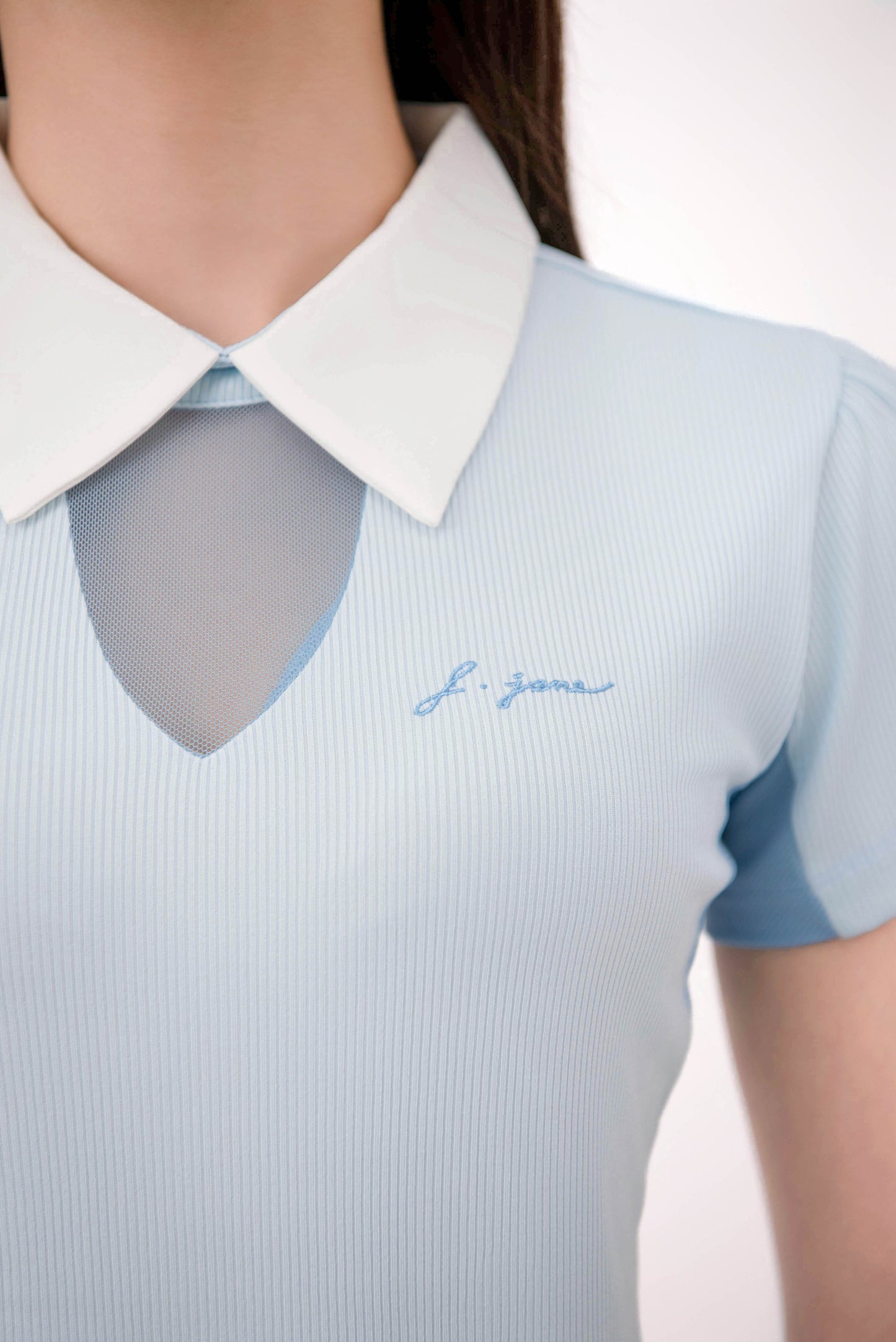 シースルーネック・ハーフスリーブTシャツ(SkyBlue)