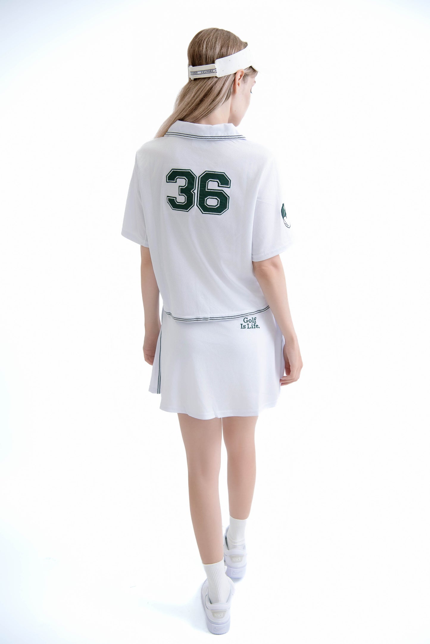 夏にぴったりなスポーティーセットアップ