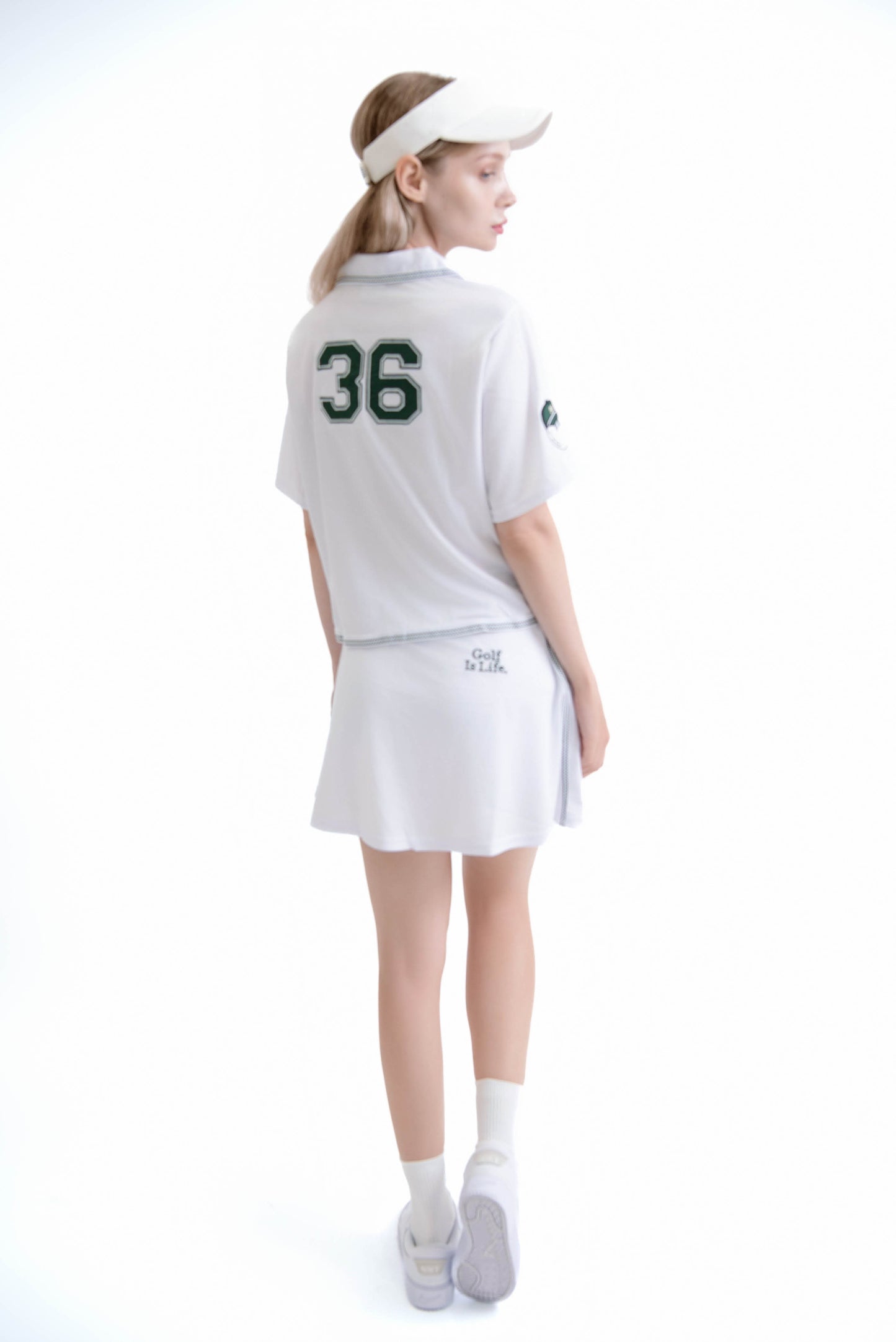 夏にぴったりなスポーティーセットアップ
